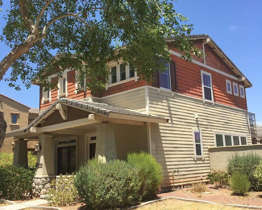 2nd image of 21106 W Sycamore Dr