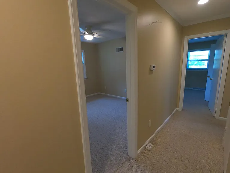 5830 Perry Ln — Photo 36