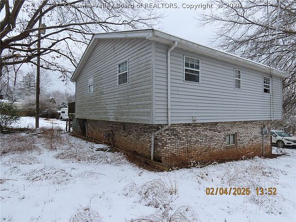 3rd image of 5247 Silverado Ln