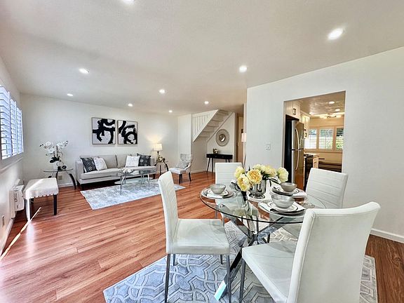 3rd image of 3025 Kaiser Dr Unit F