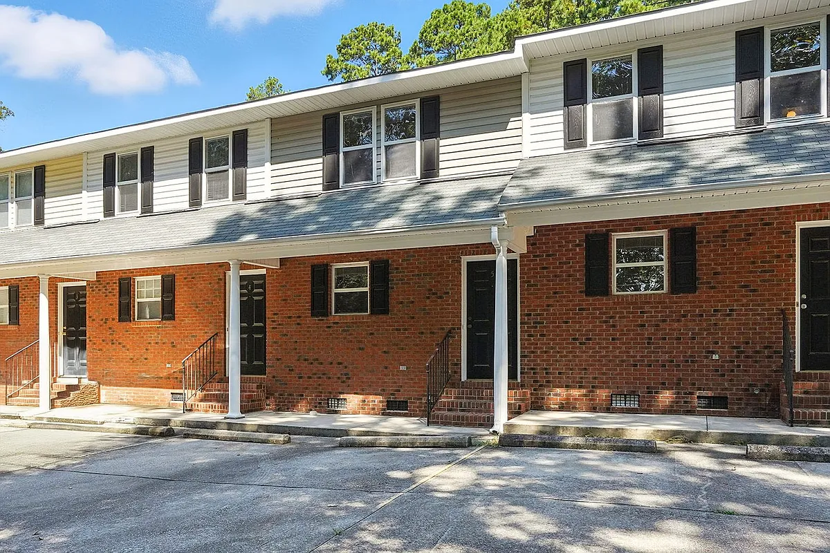 Building Photo - 281 Marshbanks St
