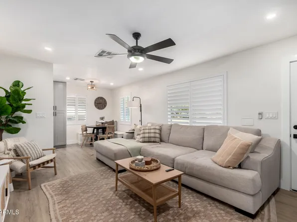 2917 E PINCHOT Avenue, Phoenix, AZ 85016