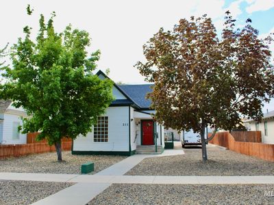 211 6th Ave S, Nampa, ID, 83651