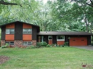 715 Fairwood Dr, Tallmadge, OH