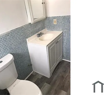 15940 NE 19th Pl #2 — Photo 5