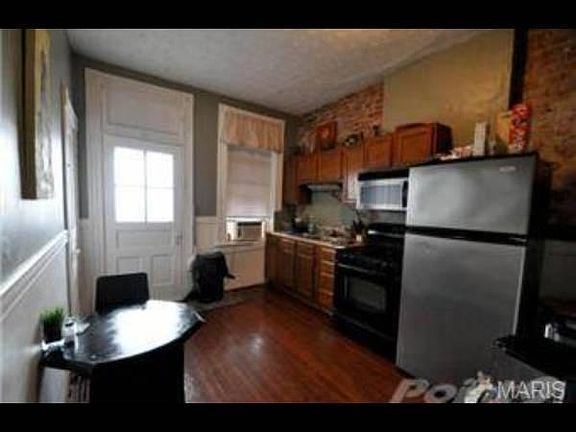 4th image of 2310 Allen Ave Floor 2