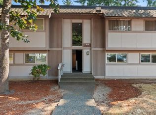 32130 45th Pl SW APT D2, Federal Way, WA 98023