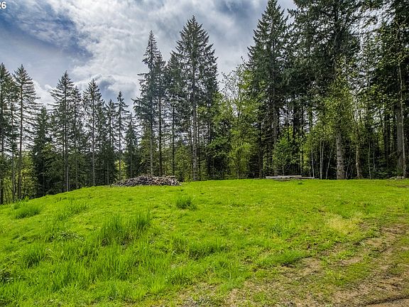 3rd image of Valley Hideaway Ln