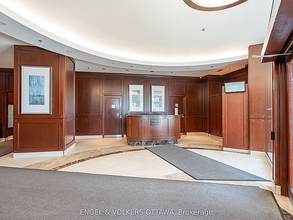 3rd image of 200 Rideau St #206
