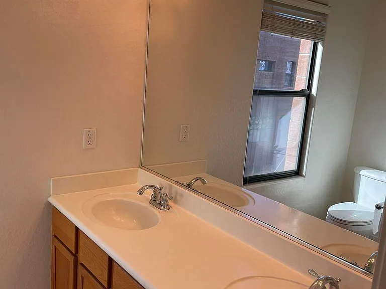 305 S Wilson St #110 — Photo 18