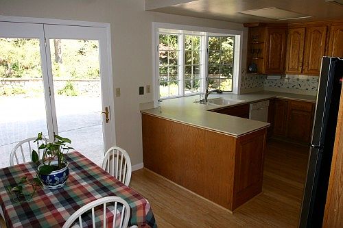 5th image of 888 El Quanito Ct