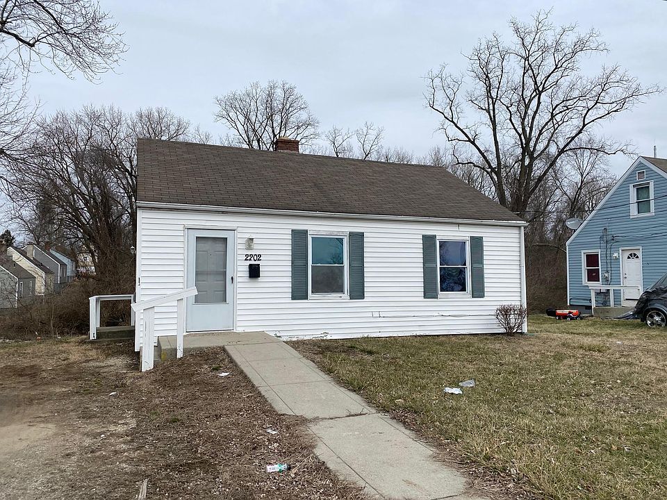1st image of 2202 Aberdeen Ave