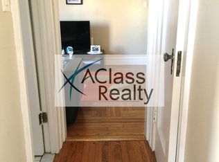 32-9 35th Ave #1B, Astoria, NY 11106