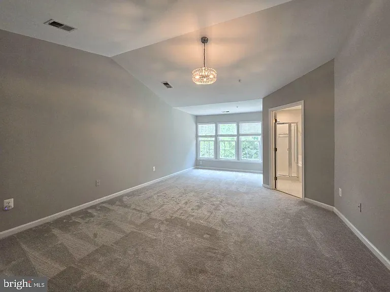 4613 Ripley Manor Ter — Photo 17