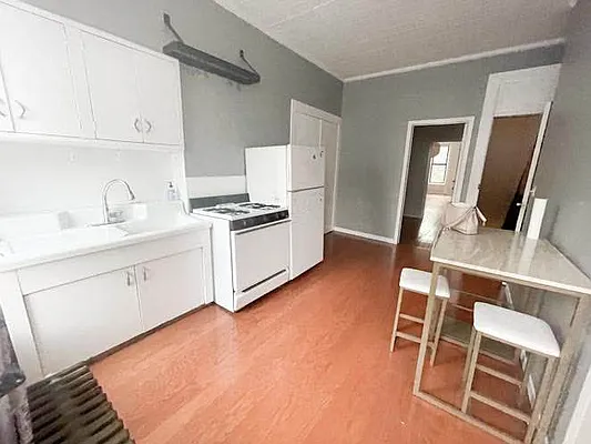 Rented by Ulas Real Estates Inc | media 6