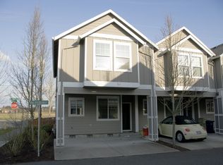 1194 NE Perl Way, Hillsboro, OR 97006