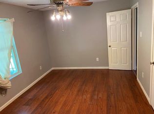6811 Carothers St, Houston, TX 77028