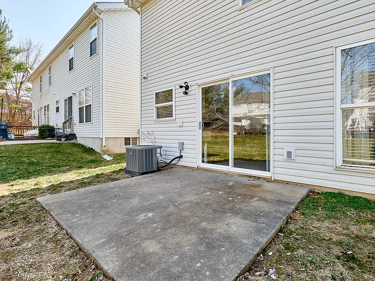 206 Waterside Crossing Ct — Photo 28