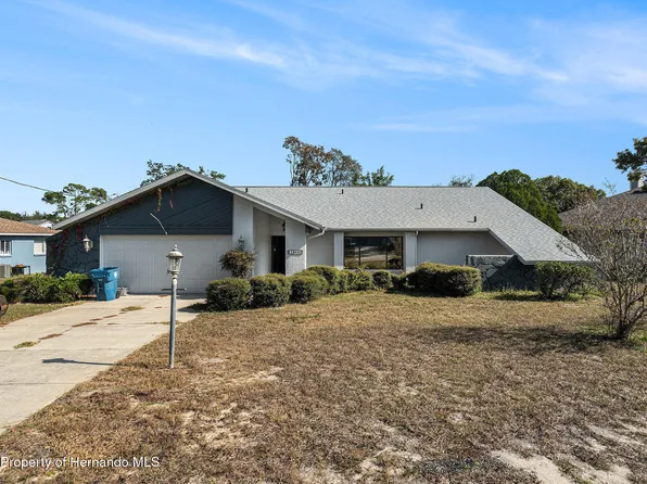 13445 Banner Rd, Spring Hill, FL 34609