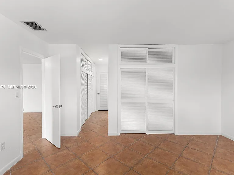 2600 NE 135th St #4E-A — Photo 15