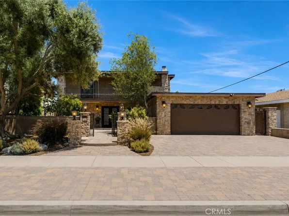 2117 Deodar St, Santa Ana, CA 92705