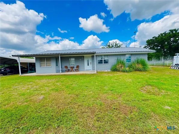 169 County Road 318, Jonesboro, TX 76538