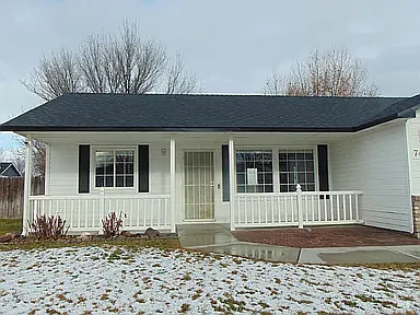 7480 Bay Meadows Dr — Photo 3
