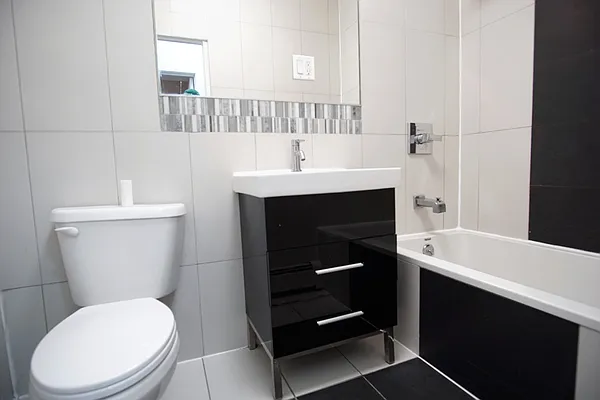 Rented by Lofts and Flats LLC | media 23