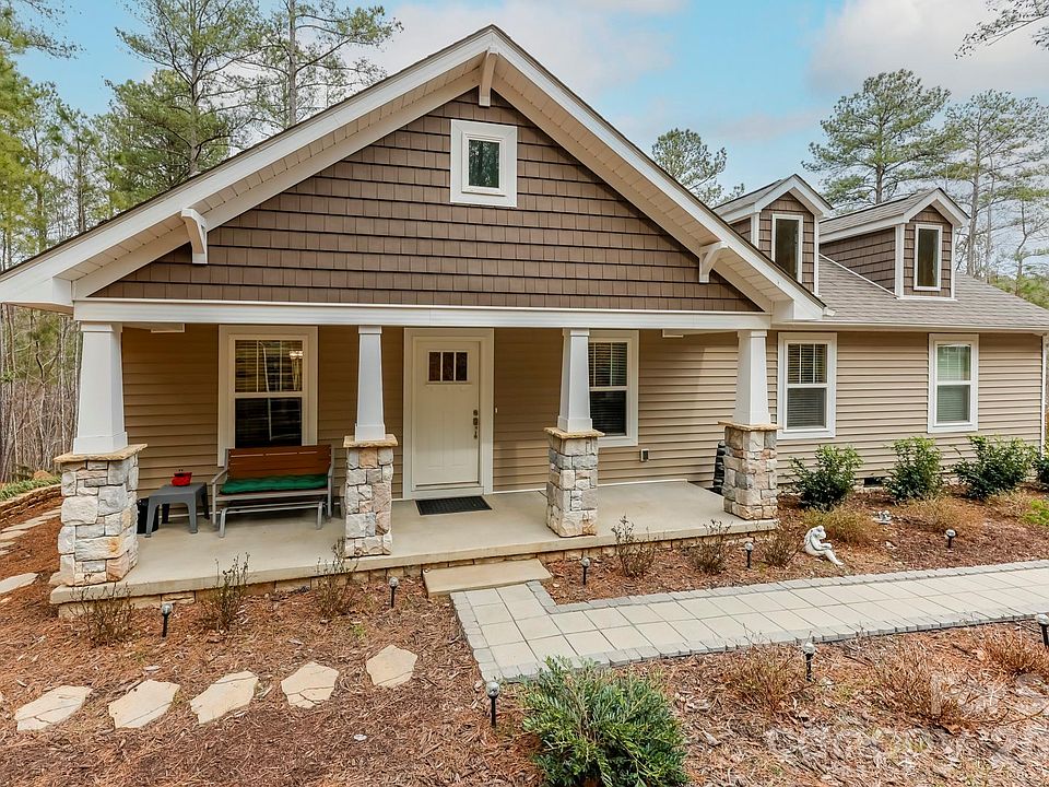 1st image of 203 Burnt Chimney Ln