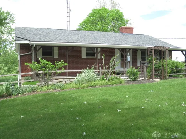 9306 Black Rd, Centerville, IN 47330