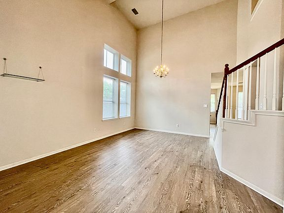 4th image of 3720 Bratton Heights Dr