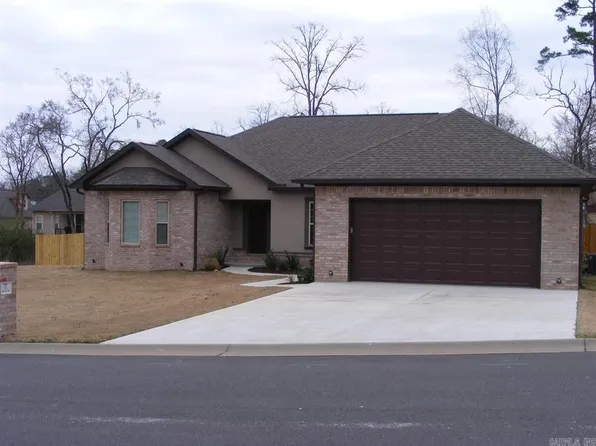 132 Old Oak Trl, Hot Springs, AR 71913