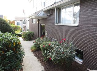 88 Feronia Way APT 1A, Rutherford, NJ 07070