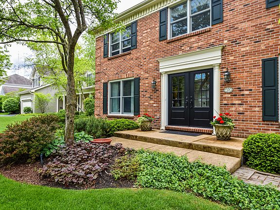 3rd image of 328 Southampton Dr