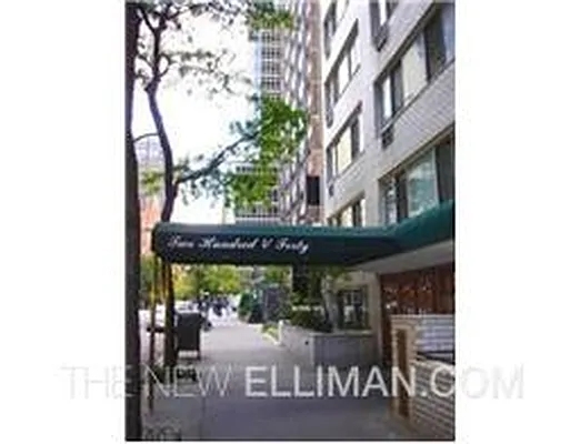 Rented by Douglas Elliman | media 21