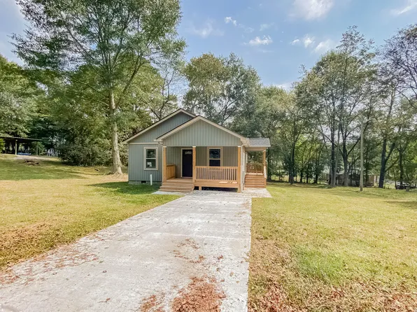 205 Cavender St, La Fayette, GA 30728