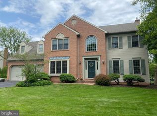 1240 Hambiltonian Way, York, PA 17404