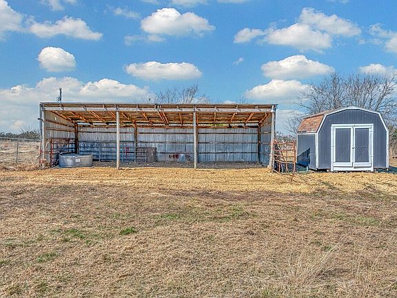 4th image of 557 County Road 2560