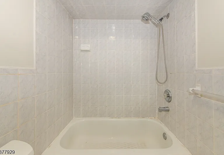 905 Olive St #2 — Photo 16