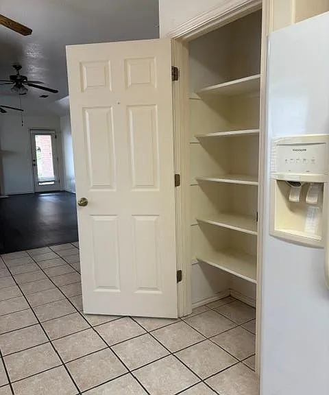 224 Coronado Cir — Photo 6