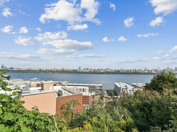 8800 Blvd East image 19 of 23