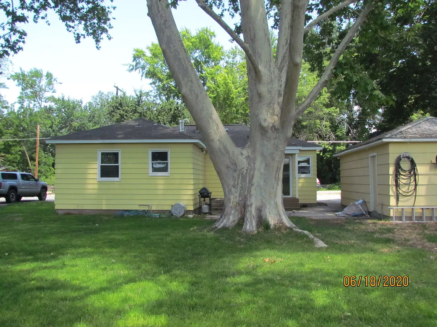 2 Roommates Needed For 3 Bed Home Close To Boise State — Photo 4