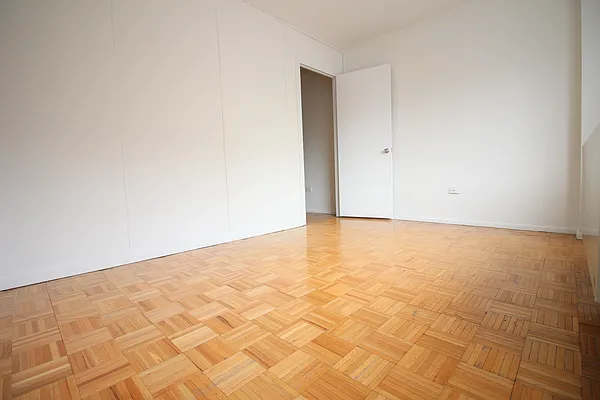 Rented by Corcoran | media 12