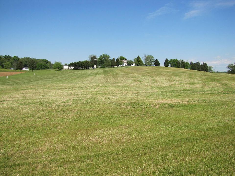 2nd image of 271 Morganton Cv