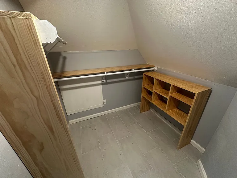 420 S 22nd St — Photo 10