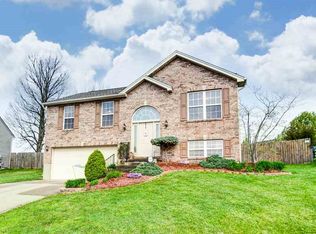 202 Alexis Cir, Dry Ridge, KY 41035