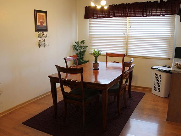 5th image of 2901 Renner Dr