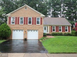5407 Flint Tavern Pl, Burke, VA 22015