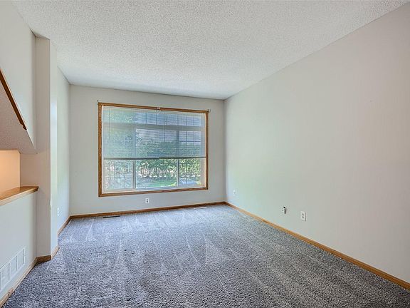 2nd image of 6449 Christenson Ln NE