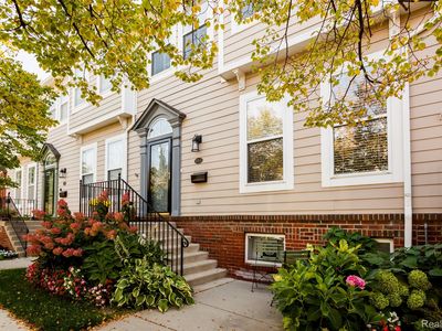 1353 Bagley St, Detroit, MI, 48226